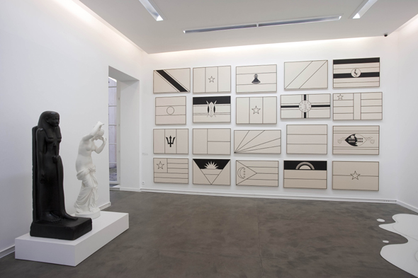 Fred Wilson, installation view, Mitterrand + Sanz, Zurich