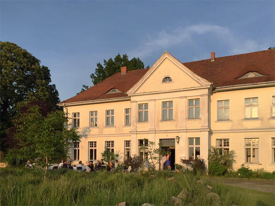 THE FIELD KITCHEN ACADEMY