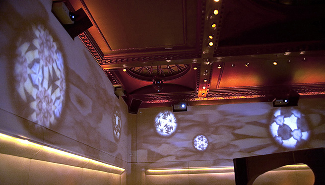 Video installation, Sketch, London, 2009<br class=