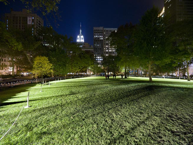 Rafael Lozano-Hemmer, Pulse Park (2008). <br/>Madison Square Park, New York City. Photo by James Ewing.<br/>Image � Rafael Lozano-Hemmer<br/>